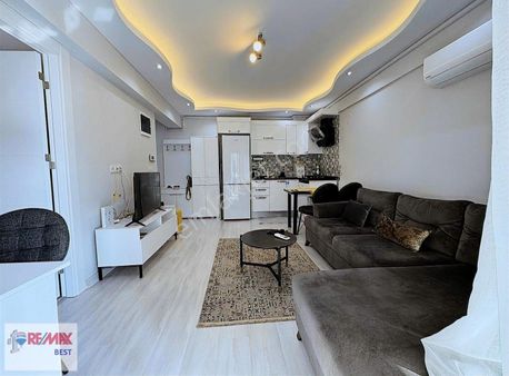 9 Hakan Büyük"ten Atakent"te Çok Merkezi Konum Eşyalı 1+1 Daire