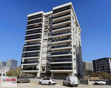 25 Re/max Best'ten Karşıyaka Örnekköyde Satılık 3+1 Lüks Daire