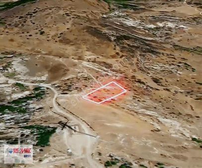 3 Remax Best'ten İzmir Dikili Çandarlı'da 276 M² Satılık Arsa