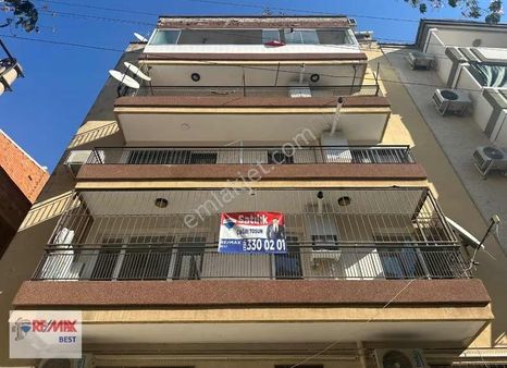 53 Remax Best'ten Karşıyaka Demırköprü'de 2 + 1 Satılık Daire
