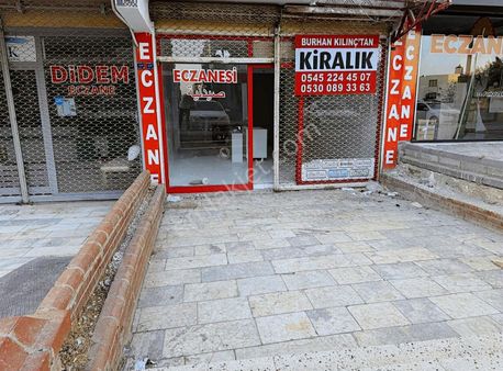 Burhan Kılınç'dan Osm Yani Kiralık Eczane