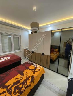 Yukarı Hisar Mahallesi'nde 2 + 1 Ara Kat Dairemiz Satılıktır