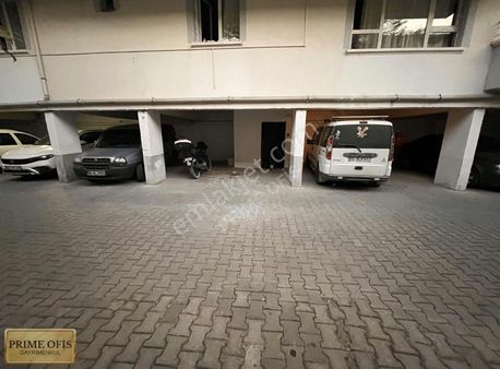 Şehitler Caddesi Üzeri 4+1 Asansörlü Dubleks