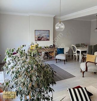 Büklüm Caddesi Üzeri Full Yapılı 3+1 Satılık Daire