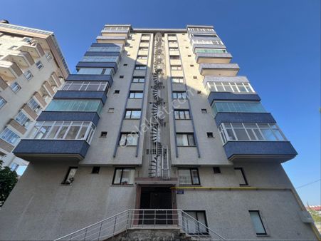 Tutkun Gayrimenkul'den Beşirli'de Kiralık 3+1 Daire