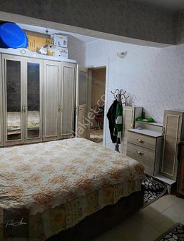 3 Cephesi Açık Garajlı Masrafsız Müstakil Ev