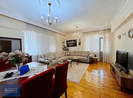 Altınkum'da Cuma Pazarı Yanı Satılık 2+1 Ayrı Mutfaklı Daire