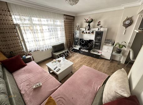 Gök Oryap'tan Satılık Merkezi 1+1 70m² 2.ara Kat Balkonlu Daire!