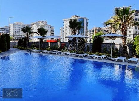 For You Suites Balatçık Çift Cephe Havuz Manzaralı 1+1 Boş Daire