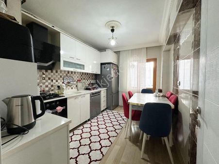 Osmangazı De 3+ Ara Kat Satılık Daıre