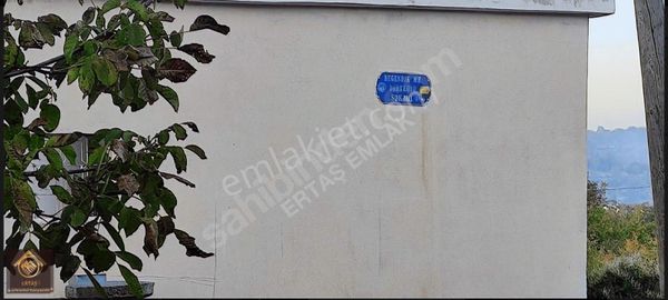 Hacılar Beğendik Bağlarında 2+1 Satılık Evli Bağ/villa Parseli