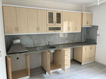 Esenköy Yolunda M. Erdoğan Anadolu Lisesine Yakın Kiralık 2+1 Daire