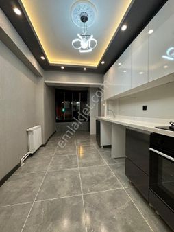 Baglum.baget Karsısında 3+ 1 1 Ncı Kat Asansorlu Satılık Daıre