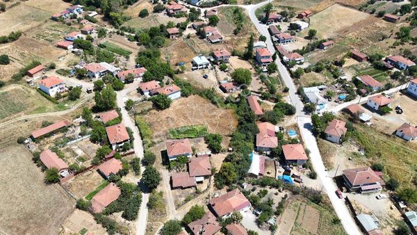 Çanakkale Yenice Reşadiye Köyü Fırsat Satılık 1335m² İmarlı Arsa