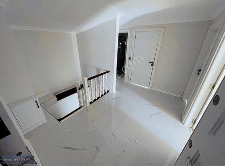 Metroya 400 M Bahçe Katı Ve Dubleks Daireler (vadeli Satış)