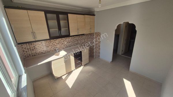 Yeniemek De Güney Cephe Köşebaşı 2+1 Satılık