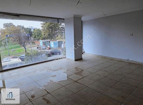 Z.burnu Sahile Yak. 3 Katlı 450 M2 Cadde Dükkan 150.000 T İşyeri