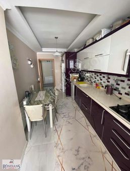 Rönesans Emlak'tan Tramvay Altında Ulaşıma Yakın 3+1 Daire