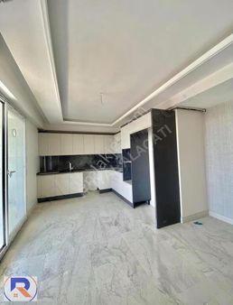 Kiralık Ceza Evi Karşısı Riva Yapıda 3+1 Havuzlu Lüks Daire