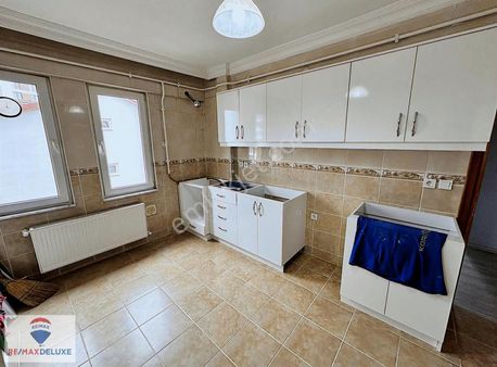 Bağçeşme Tuana Evleri Karşısı Kiralık Yenilenmiş 3+1 Daire