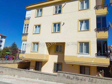 Esnaf Emlak'tan/s.s.k Hast.-vatan Cad.üzeri-2+1 Satılık Daire