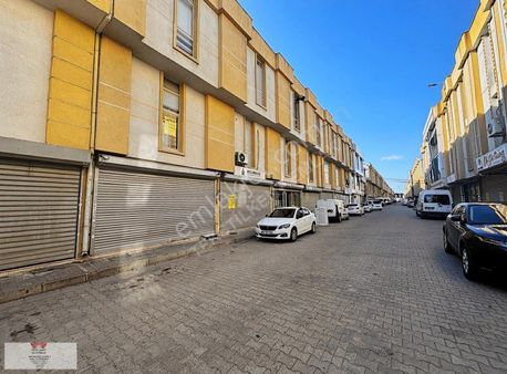 Em-of Emlak'tan Giyimkent'te Yan Yana 430 M2 Satılık İş Yeri