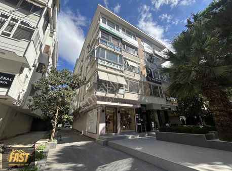 Bağdat Caddesi Üzerinde Tabela Değeri Yüksek Kiralık 4+1