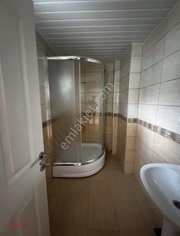 Antalya Konyaaltı Sarısu Mahallesinde Arakat Çok Geniş 3+1