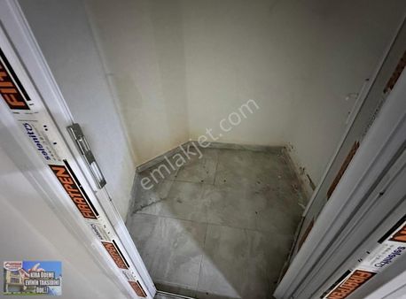 Yunusemre Mah'de Lurumsal Kiracılı 850m2 Satılık Dükkan