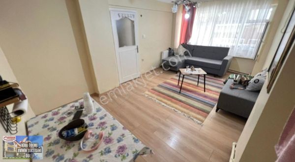 Karadeniz Mah'de Satılık 100m2 2+1 Balkonlu Daire