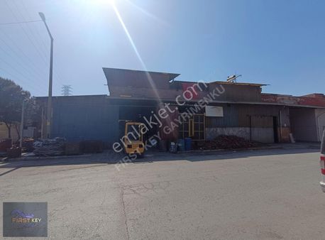 Işıkkent Dökümcüler Sitesinde Köşe Konumlu 640 M2 Satılık İşyeri