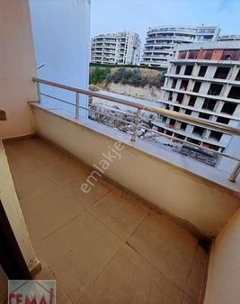 Cemal Emlak Bursa Mudanya Güzelyalı Siteler 4+1 Site İçi. Emsals