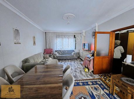 Nur Gayrimenkul'den Oruç Reis Metro Yanı 3+1 137 M2