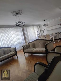Şişli Merkez'de 4+1 Eşyalı Kiralık Daire