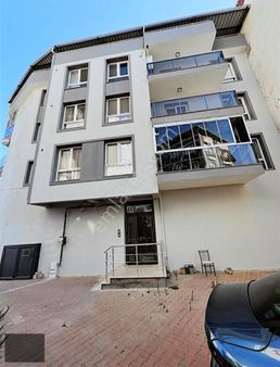 İsmet İnönü De Gölpark Karşın Da 2+1 Kapalı Mutfak