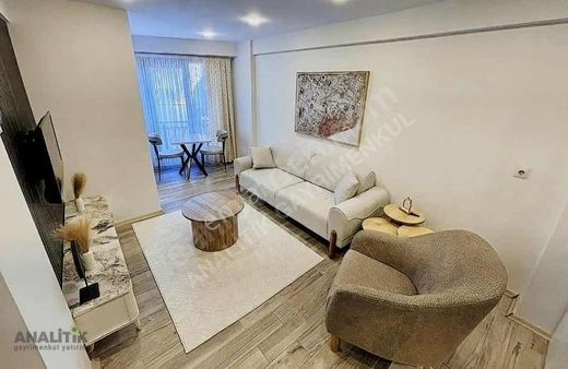 Mehmetçik'de Forum Çamlığa Yakın Ultra Lüks Kiralık Apart