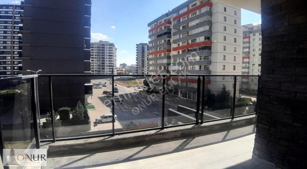 Onur Emlak Şefikcan Şeker Mah. Site İçi 4+1 Sıfır Lüks Daire