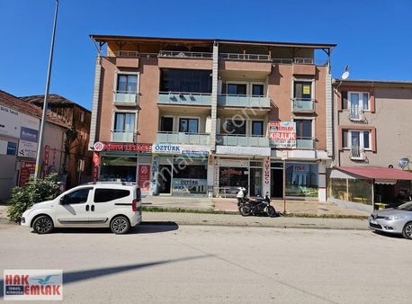 Hak Emlak'tan Royal Gold Avm Karşısında Kiralık 3+1 Daire