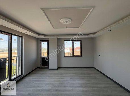 Birikim Gyd'dan Emek Mahallesi Fsm Cadde Yakını 3+1 Arakat