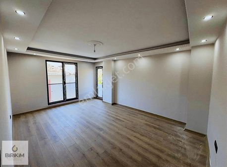 Kazımkarabekir Mah'de Pazara Çok Yakın 2+1 Y.ısıtmalı Lux Arakat