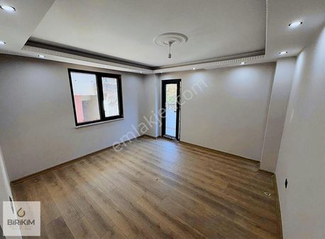 Kazımkarabekir Mah'de Pazara Çok Yakın 2+1 Y.ısıtmalı Y.giriş