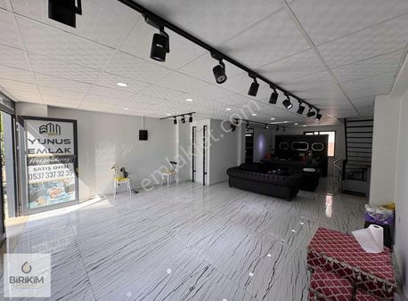 Atatürk Cadde Üzeri Krediye Uygun 3 Katlı İş Yeri