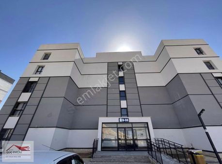 Güç Emlaktan Kiralık 3+1 Yeni Batıkent Tokiler De Kiralık Daire