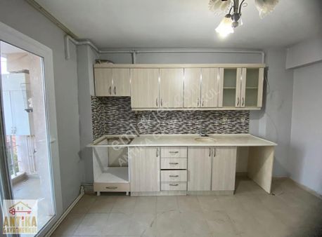 Antika Gayrimenkulden Saraçoğlu Sit.kiralık 2+1 Doğalgazlı Daire