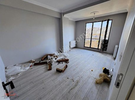 Eyüp Alibeyköy Metro Dibi 5.kat Tapu Masrafsız 2+1 110m2 6.290tl