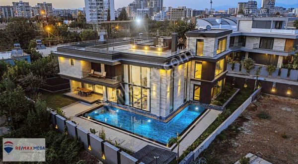 Lara Ermenekte Süper Lüks 6+1 Kapalı Otoparklı Villa