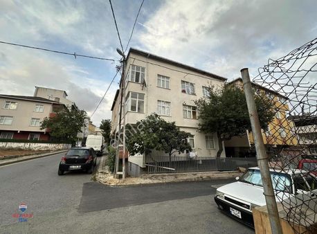 Parseller Metronun Dibi Fırsat Komple Satılık Bina