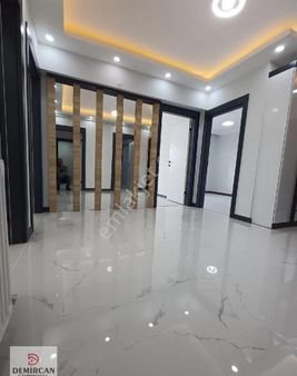 Etimesgut İstasyon Mah. Full Yapılı Ebeveyn Banyolu 3+1