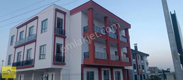 Şenoldan Satılık 2+1 Daire Kelebekler Vadisi İçinde