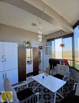 Realite Tapu'dan Site İçinde Bakımlı Arakat Kombili Asansörlü